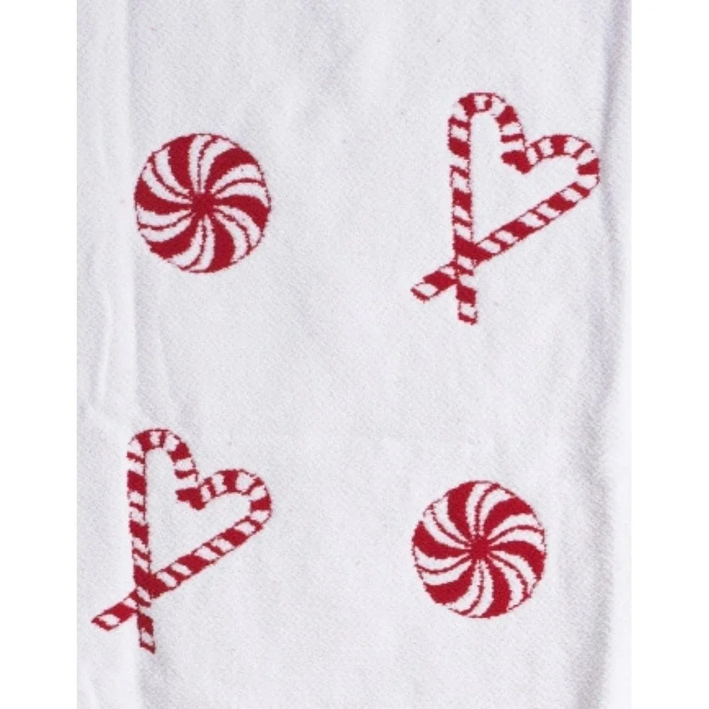 Martha‎ Stewart Scalloped Christmas Peppermint Decorative Throw Blanket Holiday